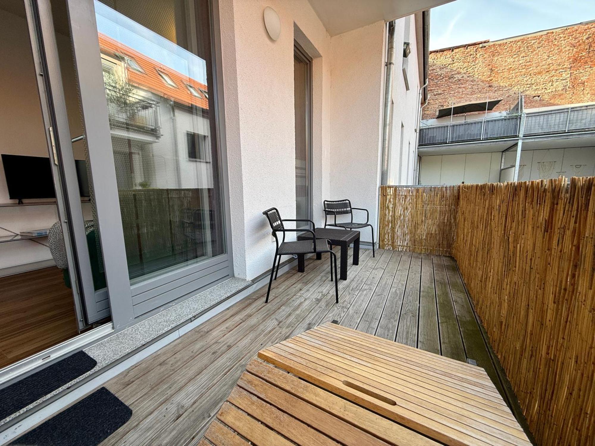 Balkon, Zentral, Modern, Erfurt City Exteriér fotografie